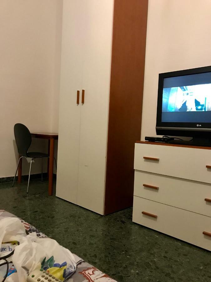 Centrum Rooms กาญารี ภายนอก รูปภาพ
